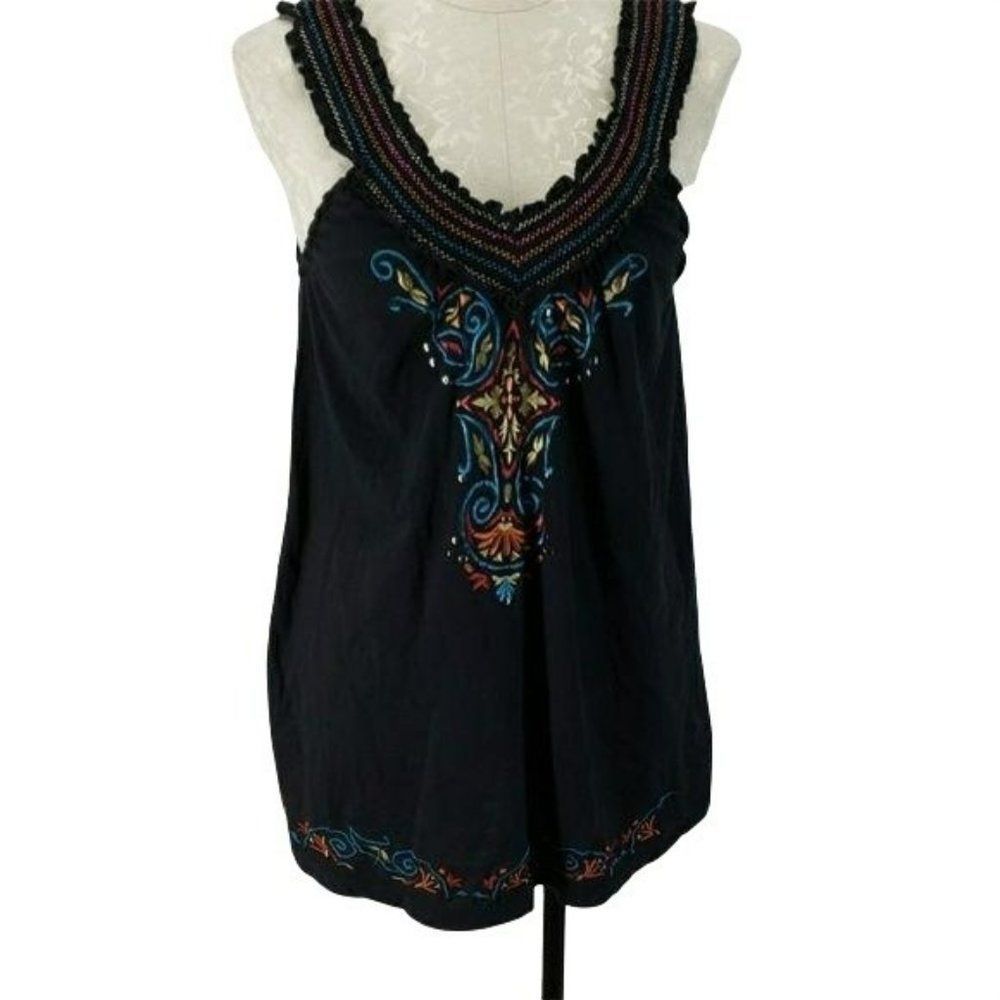 Adobe star embroidered hobo black medium tank‎ top